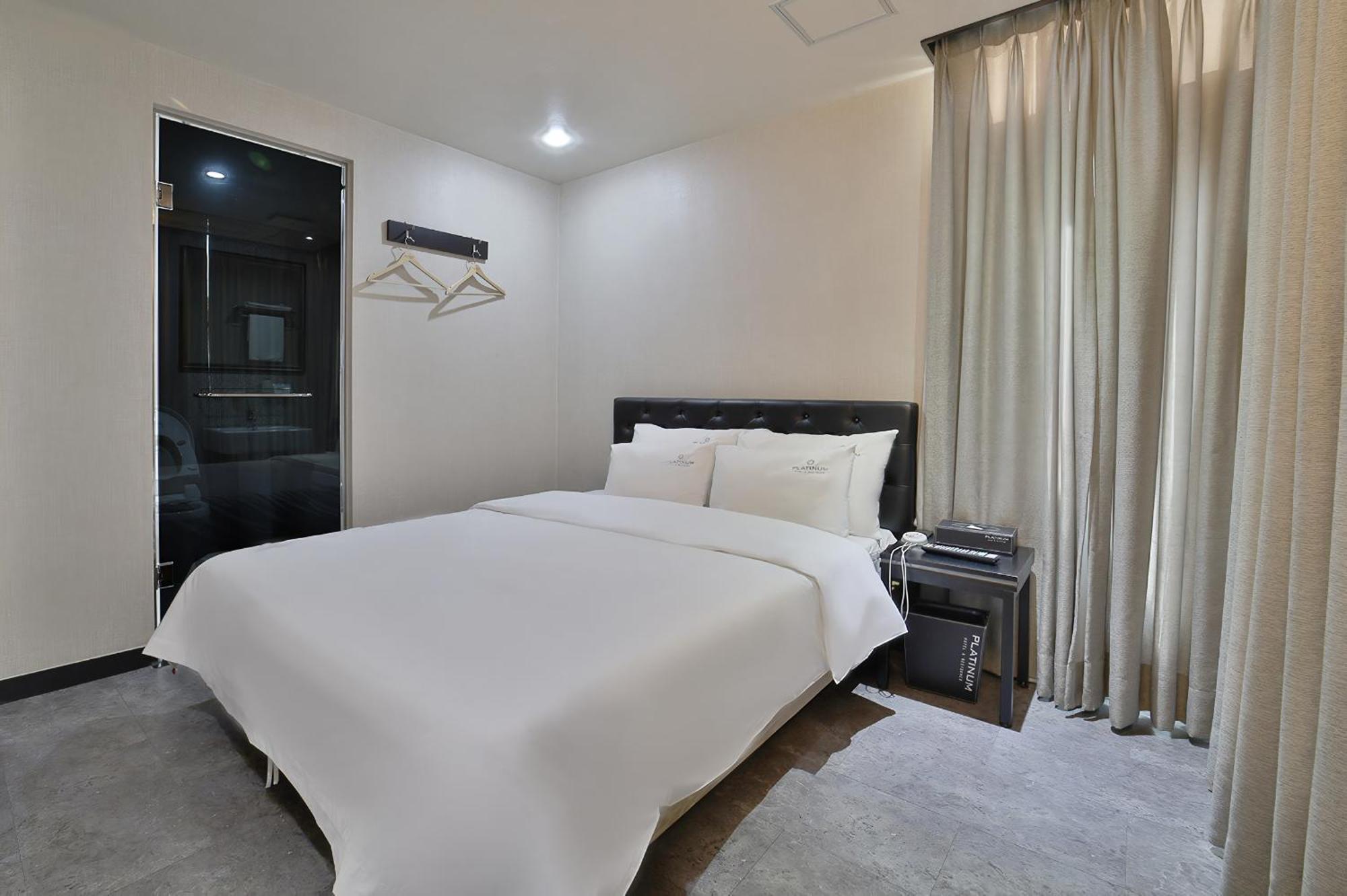 Busan Platinum Hotel Nampo Luaran gambar